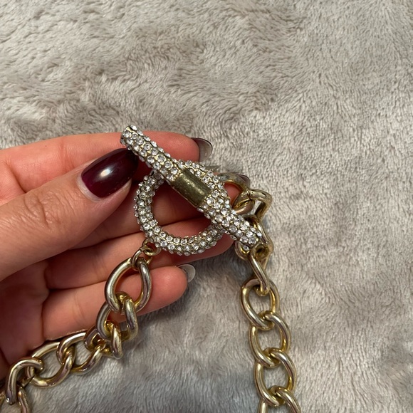 Savvy Cia 14k plated crystal necklace - Picture 4 of 9
